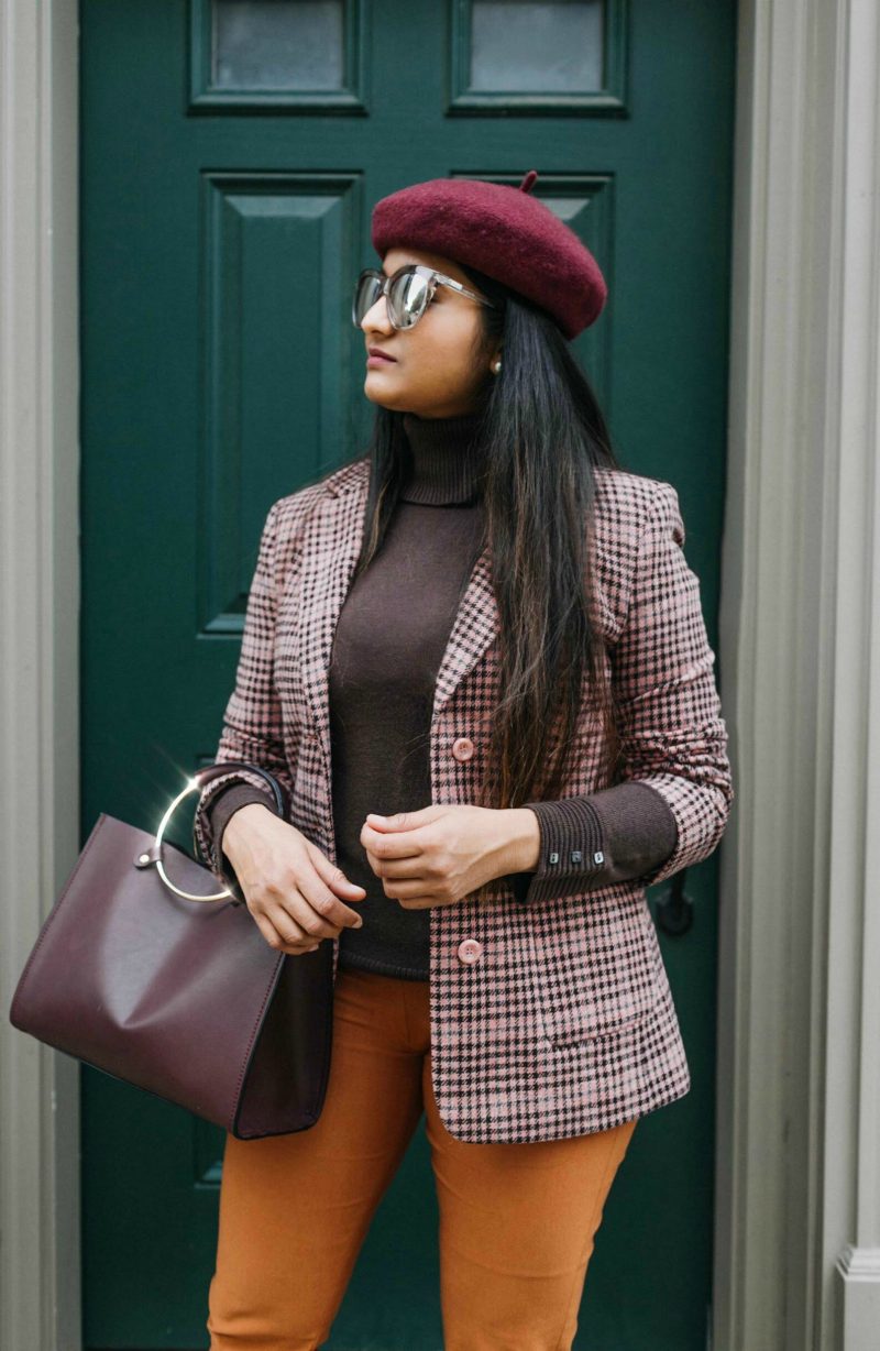 13 Cozy and Cute Thanksgiving Outfits - Dreaming Loud