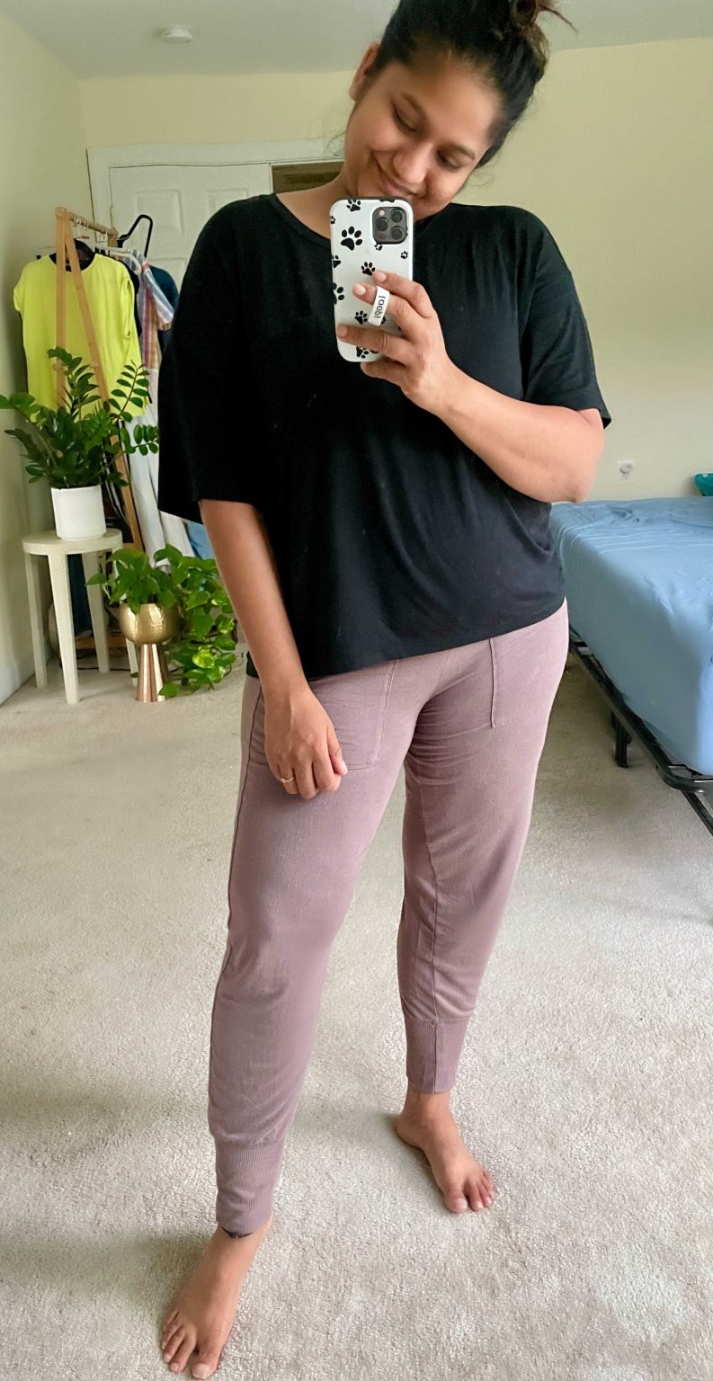 Postpartum Pants | Maryland modest fashion | Dreaming Loud