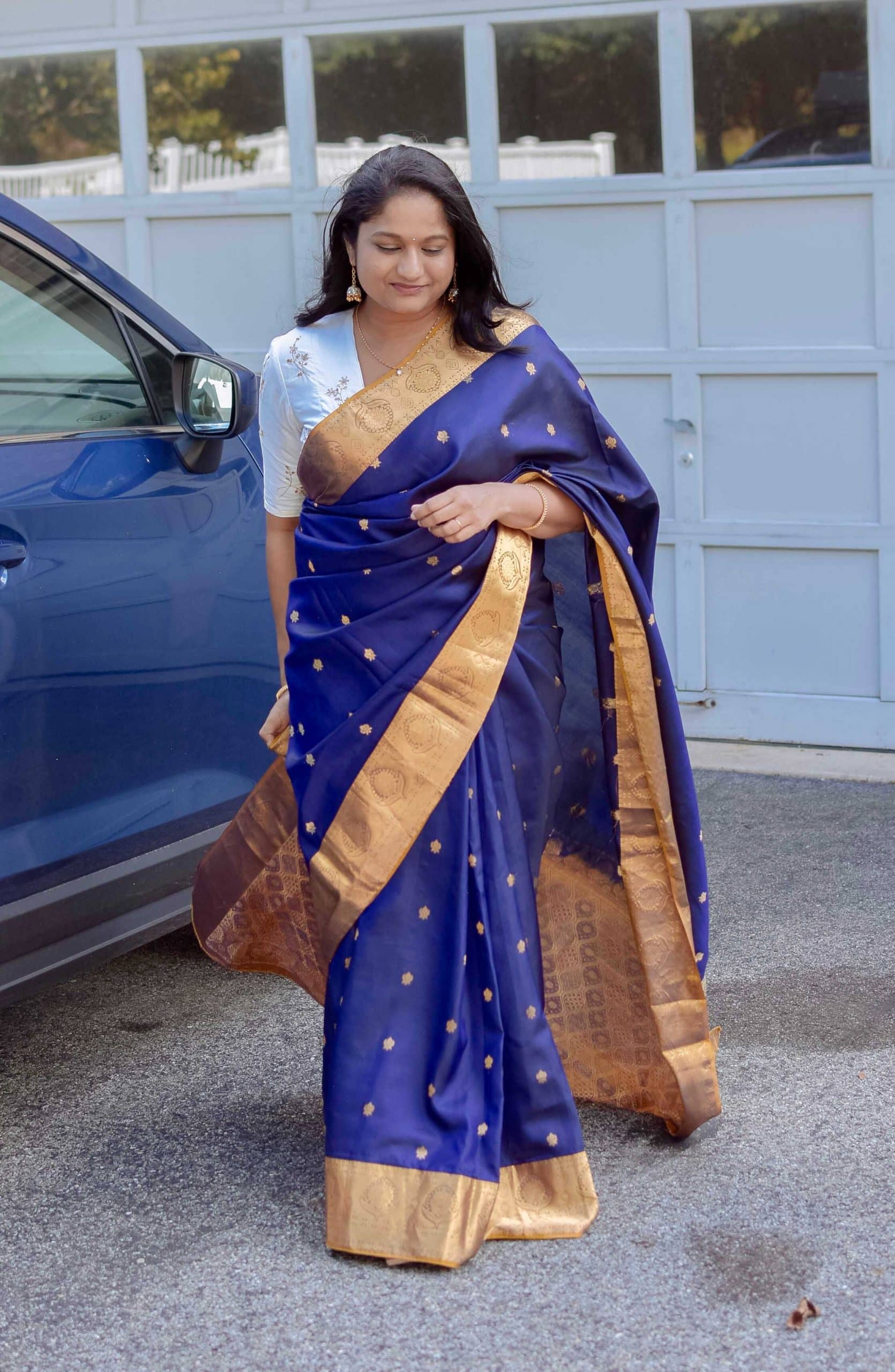 Navratri 2022 Day 3 Outfit- Royal Blue Gadwal Saree by top US Indian blogger dreaming loud