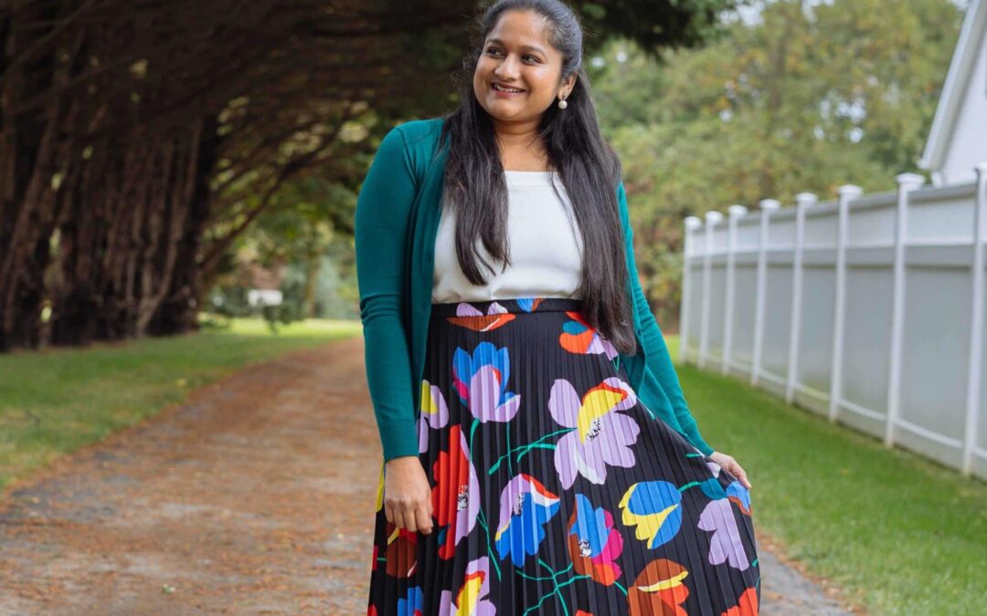 Floral Pleated Skirt Office Outfit