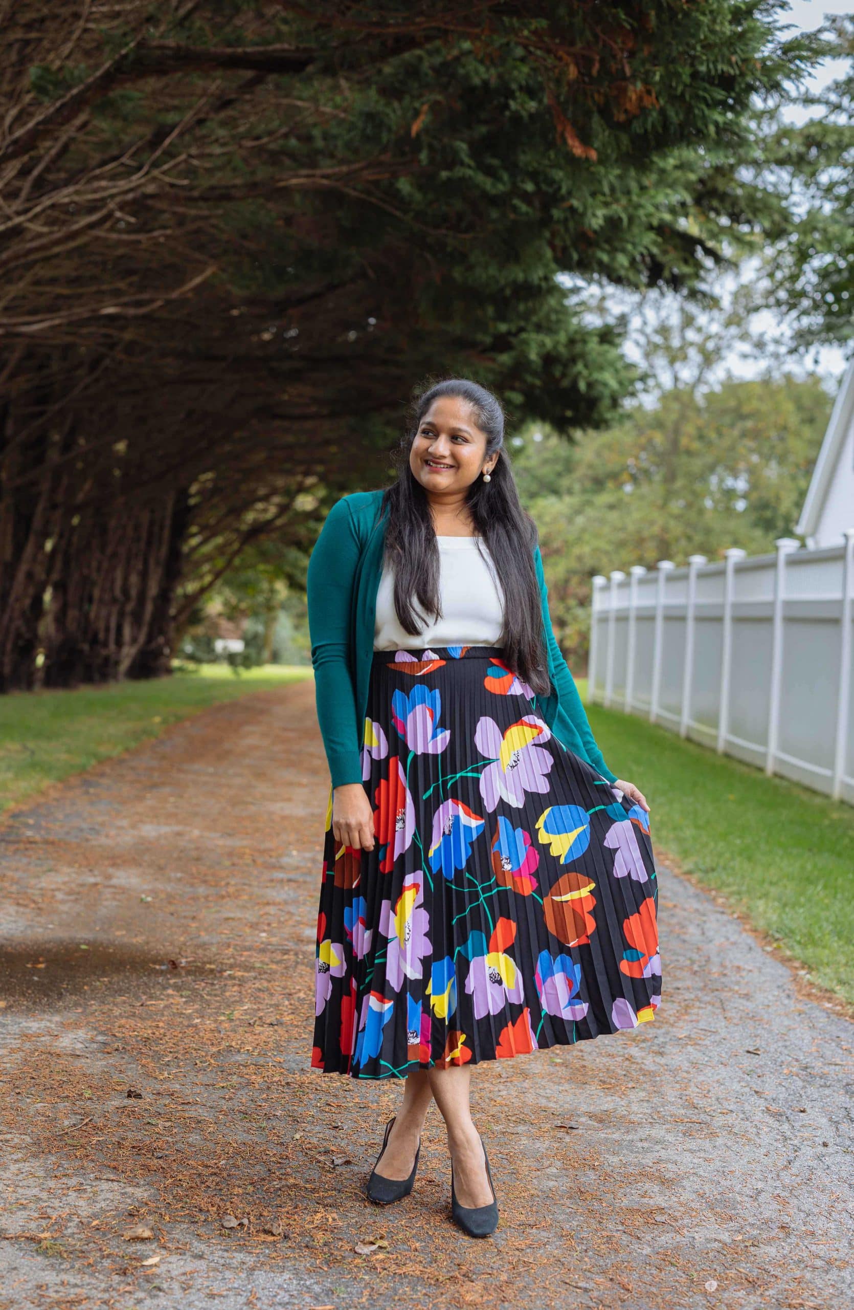 Pleated skirt Fall Outfit- Wearing Nordstrom Halogen Pleated skirt, J.crew Factory Teal Cardigan, Express white camisole by Top US Modest Fashion Blogger Dreaming Loud