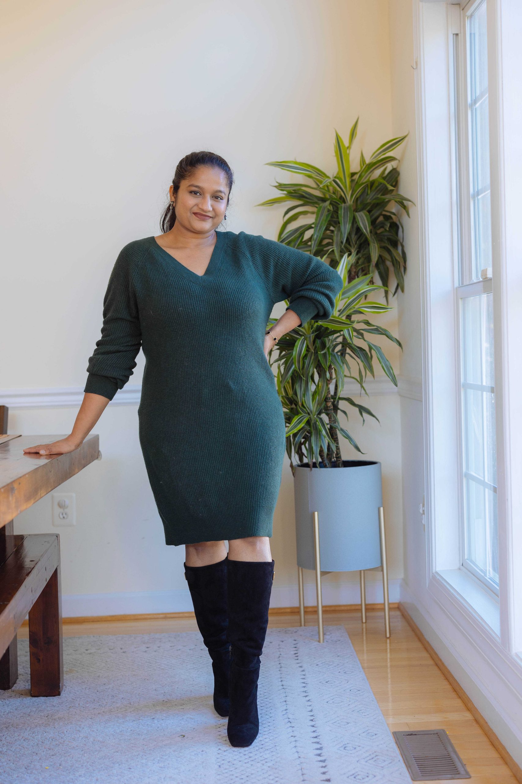 5 Cute Thanksgiving Outfit Ideas for Mid-Size Beauties - Wearing Old Navy Sweater Dress with belt and scarf, Sam Edelman Faren Knee High Boots by TOP US Mid-size blogger Dreaming Loud