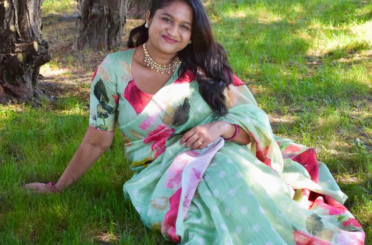 Tussar Floral Saree with Polki pearl necklace with Nakshi balls by Top US Indian blogger dreaming loud