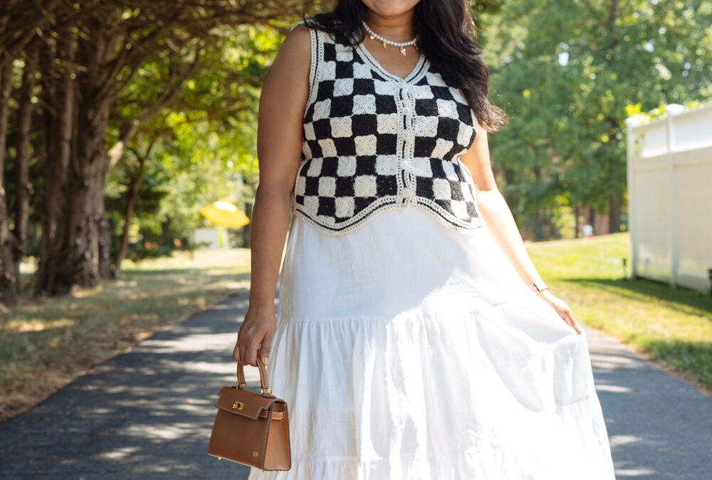 10 Chic White Skirt Outfit Ideas For Every Season